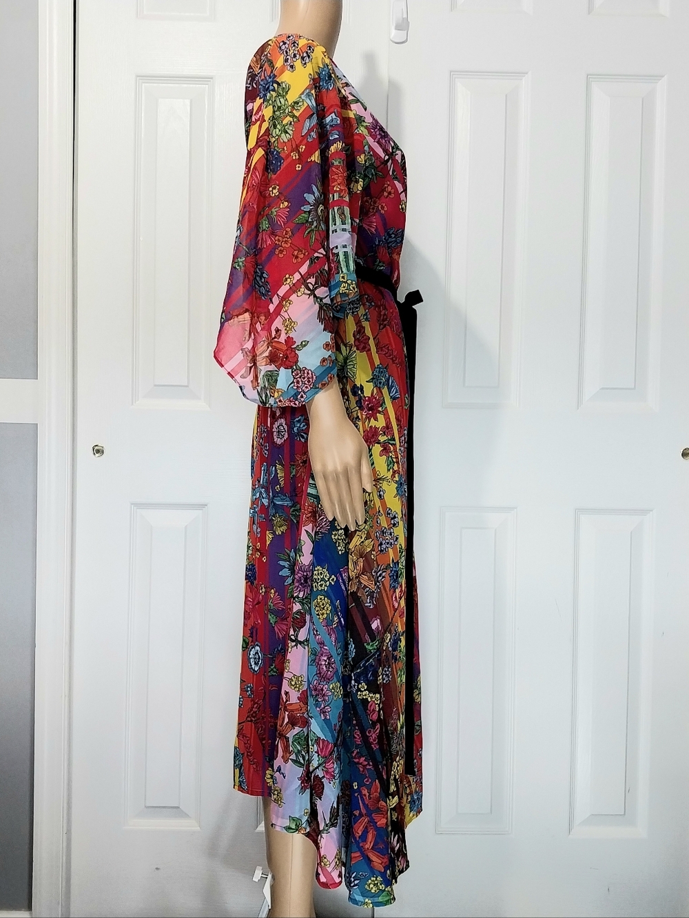 Golden Goose Floral Patchwork Wrap Dress, Size 40 - Picture 4 of 9